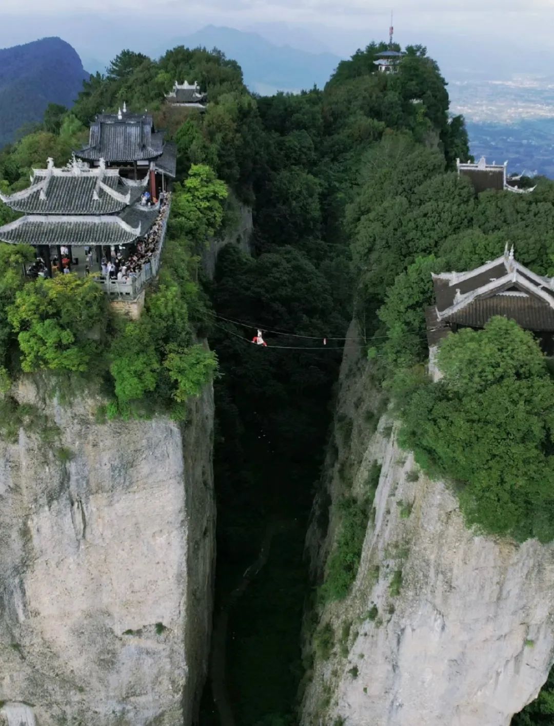关于窦圌山景区游乐项目滑道暑期停运的通知！